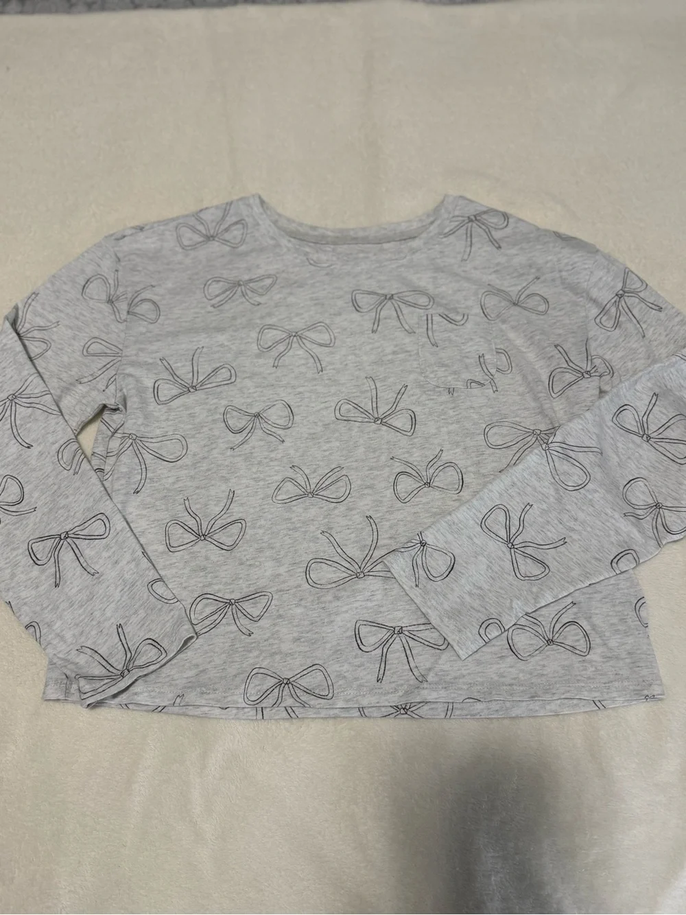 Carter's Light Gray Long-Sleeve Tee with Bow Sketch Print